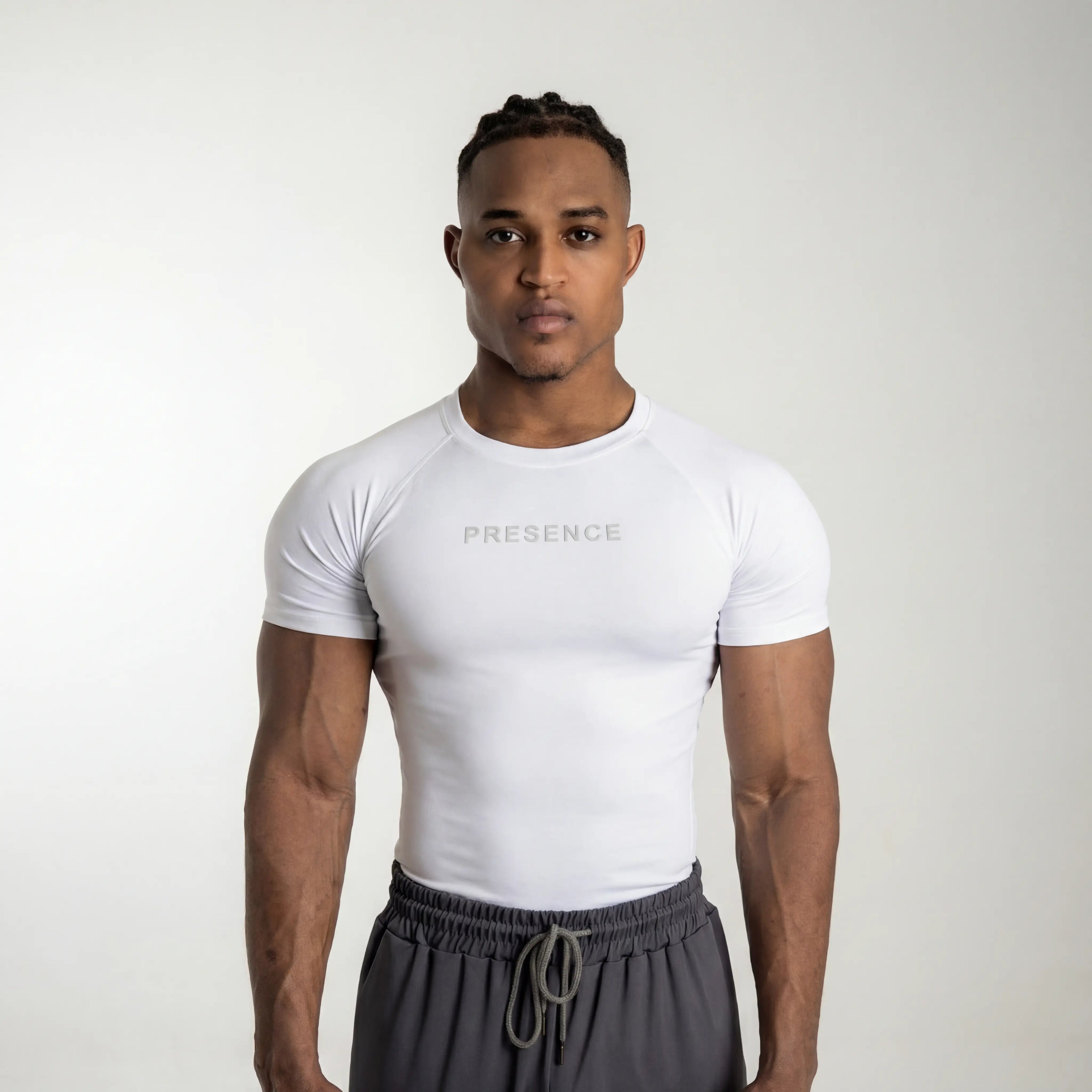 THE COMPRESSION SHORT SLEEVE