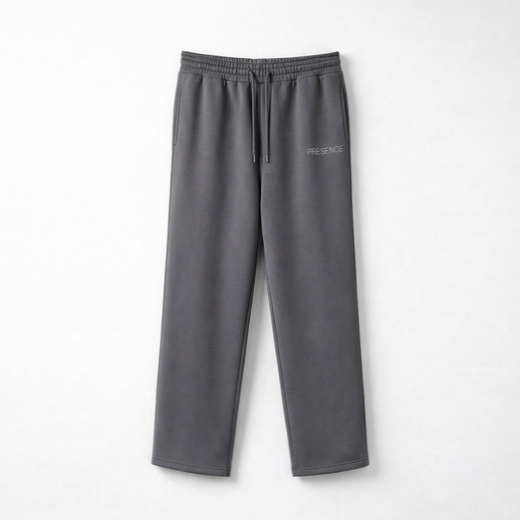 THE SIGNATURE PANT - STRAIGHT CUT