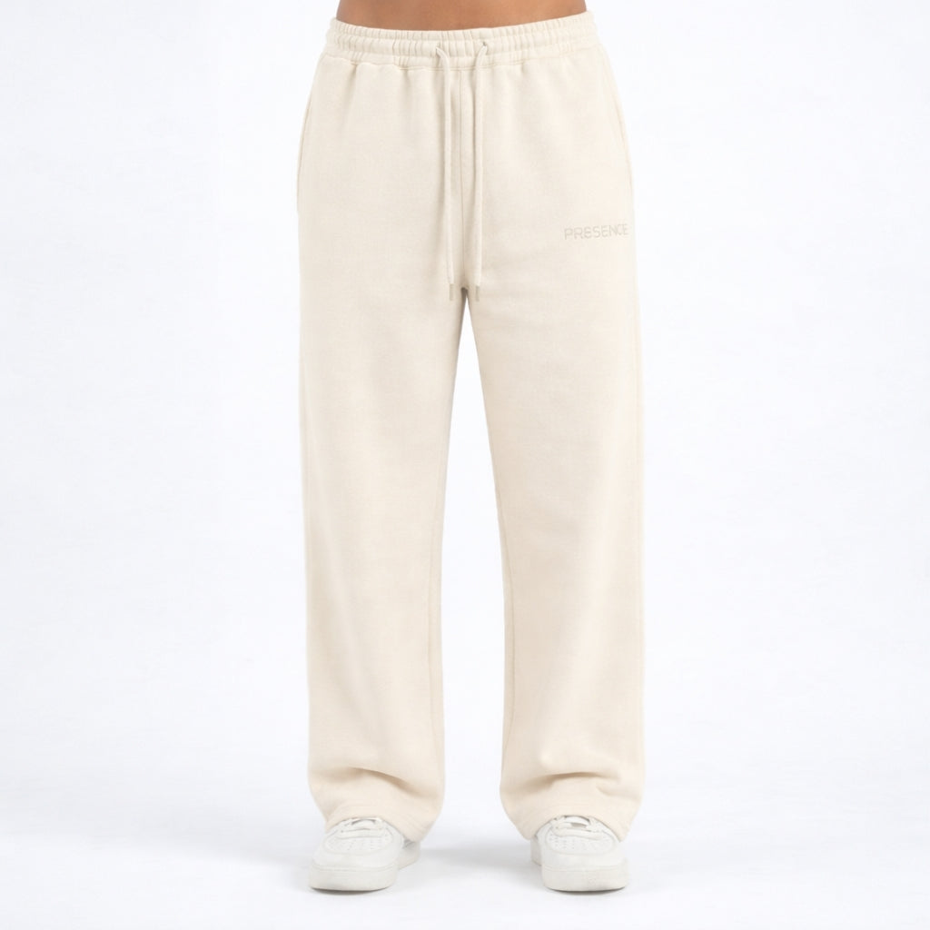 THE SIGNATURE PANT - STRAIGHT CUT