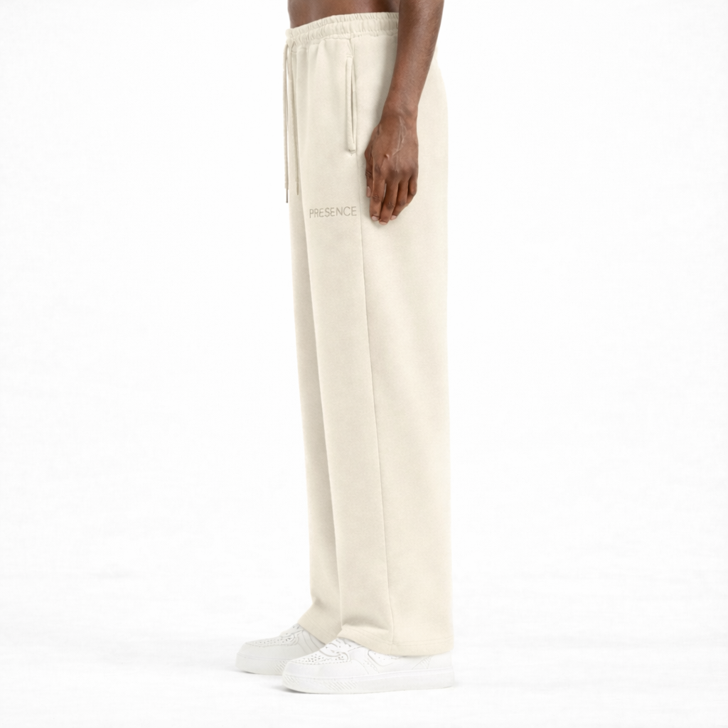 THE SIGNATURE PANT - STRAIGHT CUT