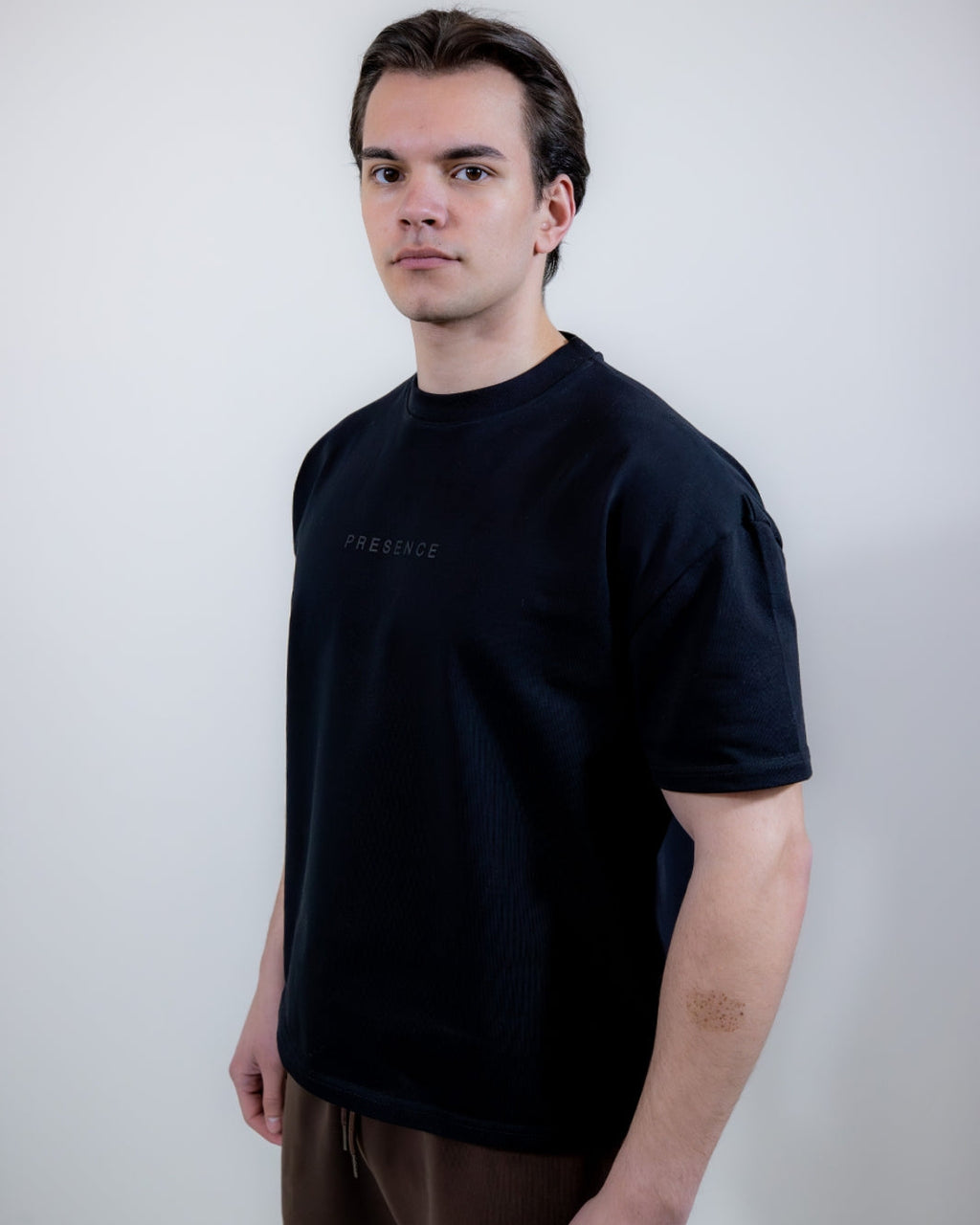 THE HEAVY TEE - STRUCTURED FIT