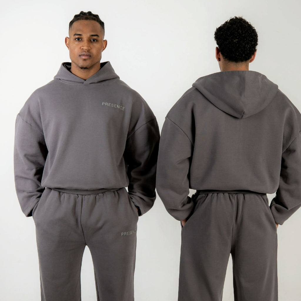 THE SIGNATURE HOODIE